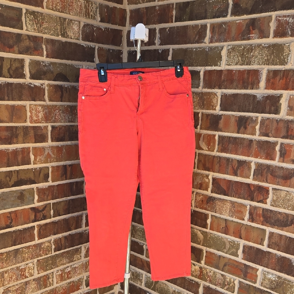 Bandolino Vivid Red Cropped Jeans